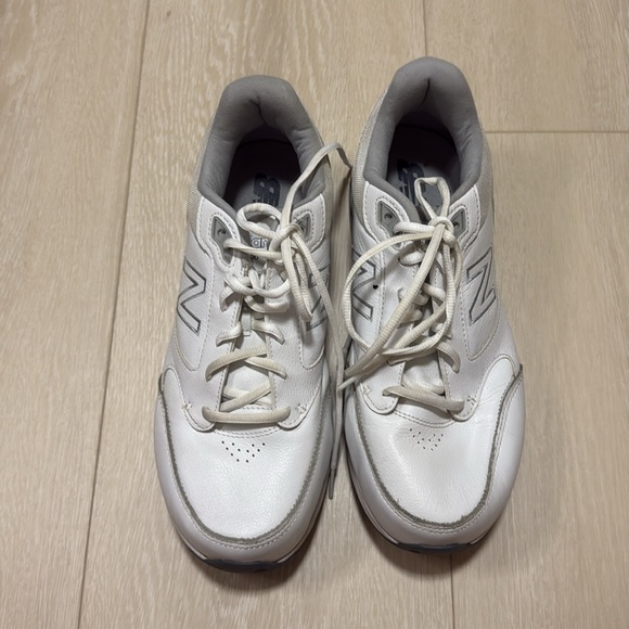 3/$10 New Balance 928v3 White Blue Sneakers - Picture 5 of 9